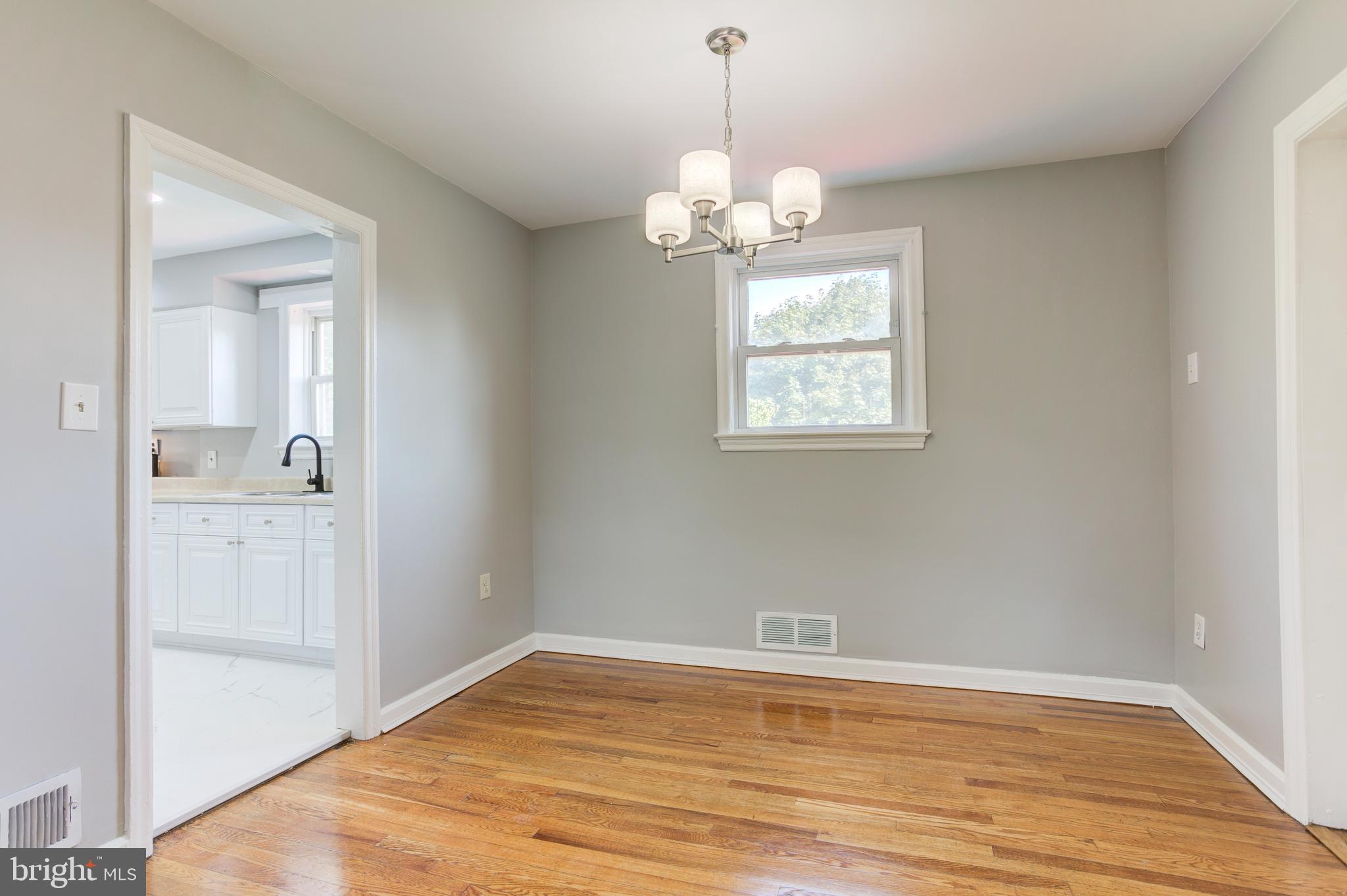 CHILLUM MANOR - Residential