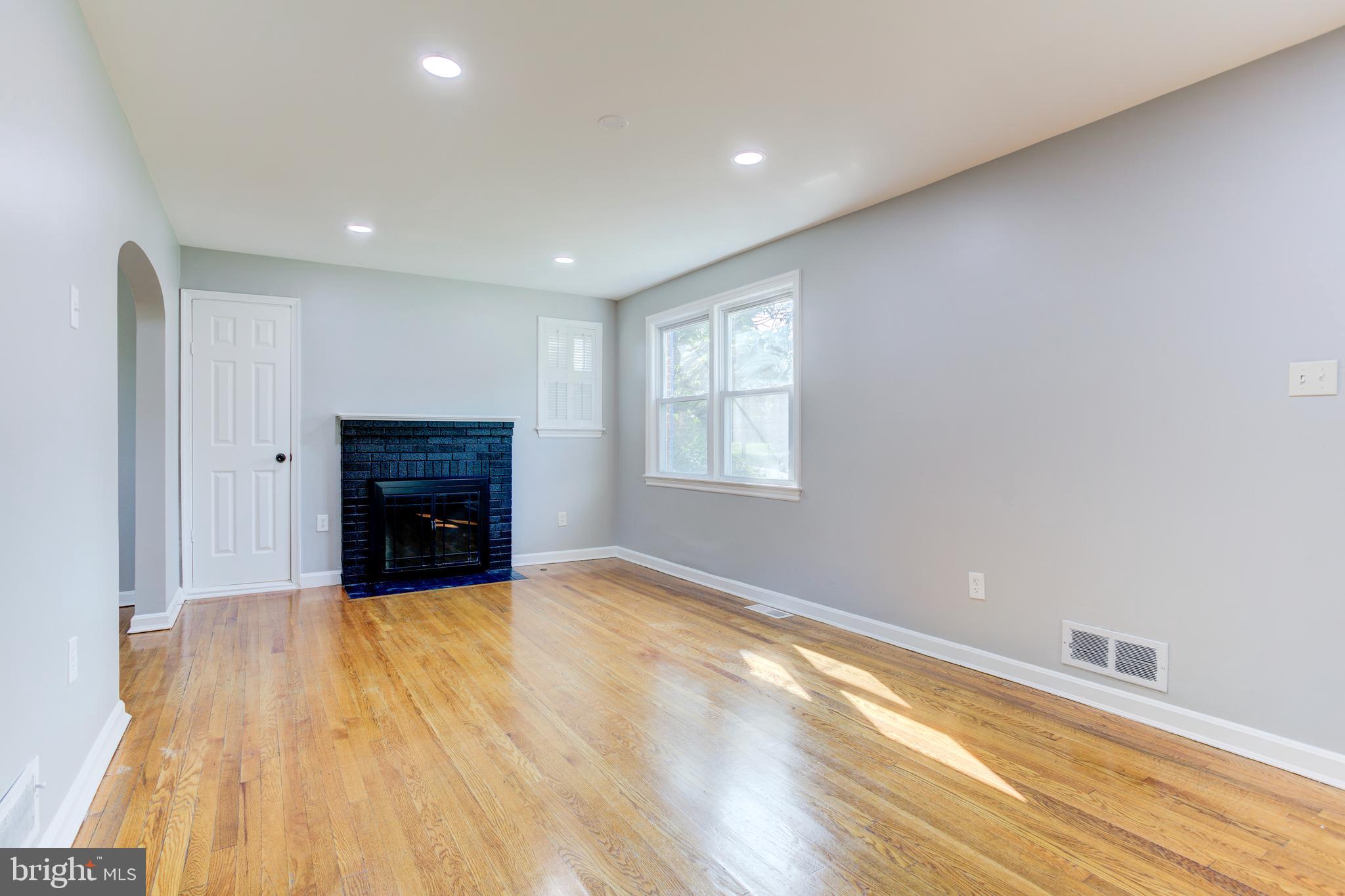 CHILLUM MANOR - Residential