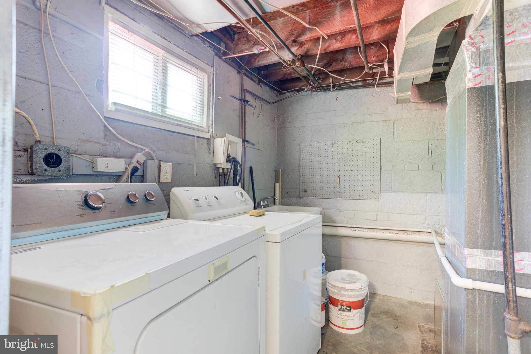 CHILLUM MANOR - Residential