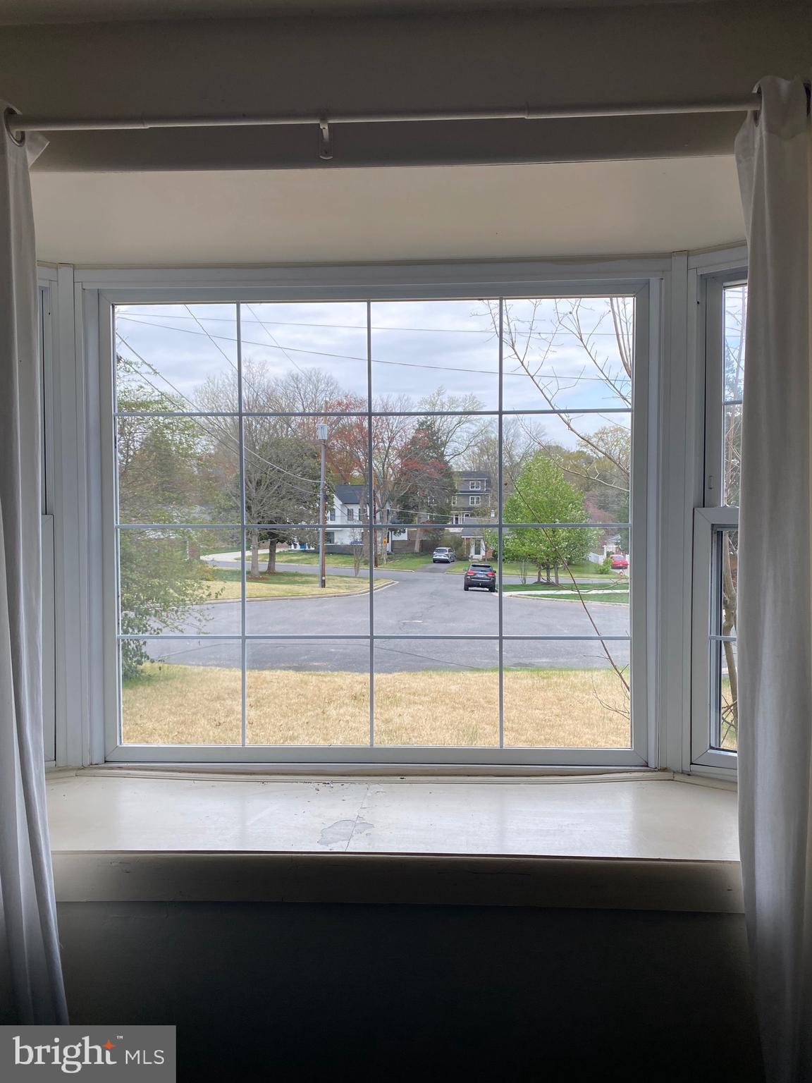 HOLLIN HALL VILLAGE - Residential Lease