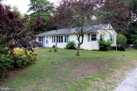 512 REGENCY DRIVE SALISBURY MD 21804