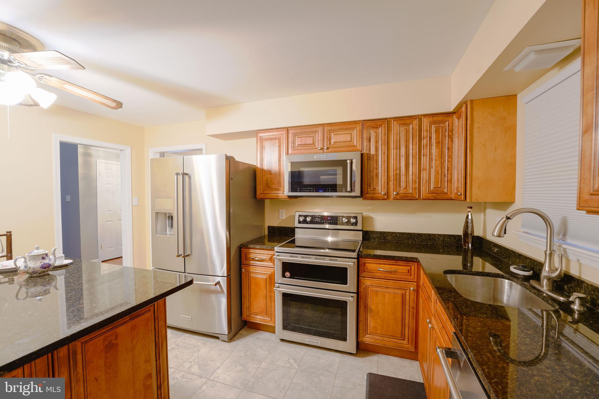 HUNTINGTON EAST - Residential