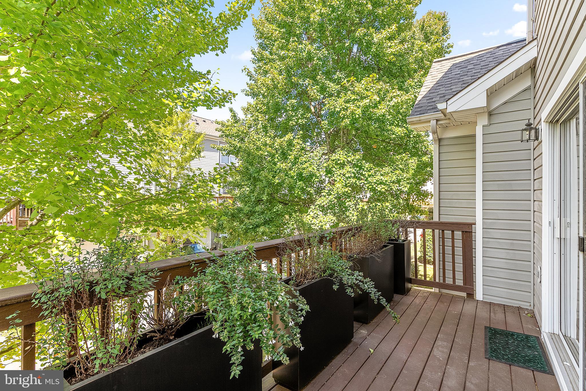 PARKSIDE AT ASHBURN - Residential