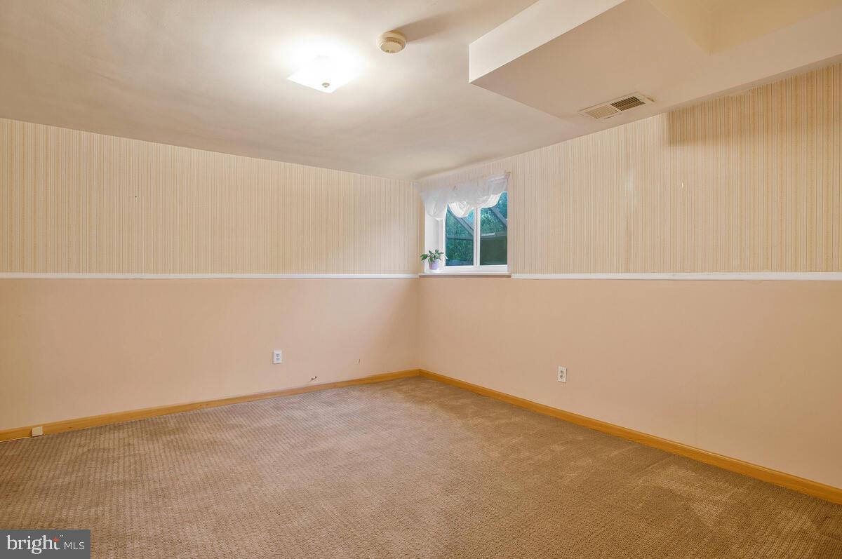 COLLEGE HEIGHTS ESTATES - Residential