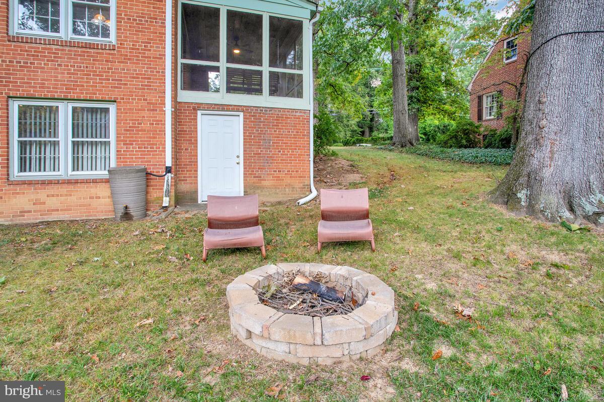 COLLEGE HEIGHTS ESTATES - Residential