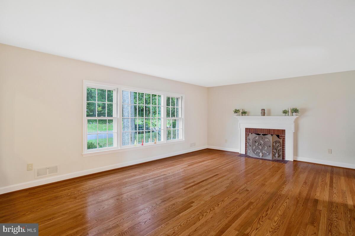 COLLEGE HEIGHTS ESTATES - Residential