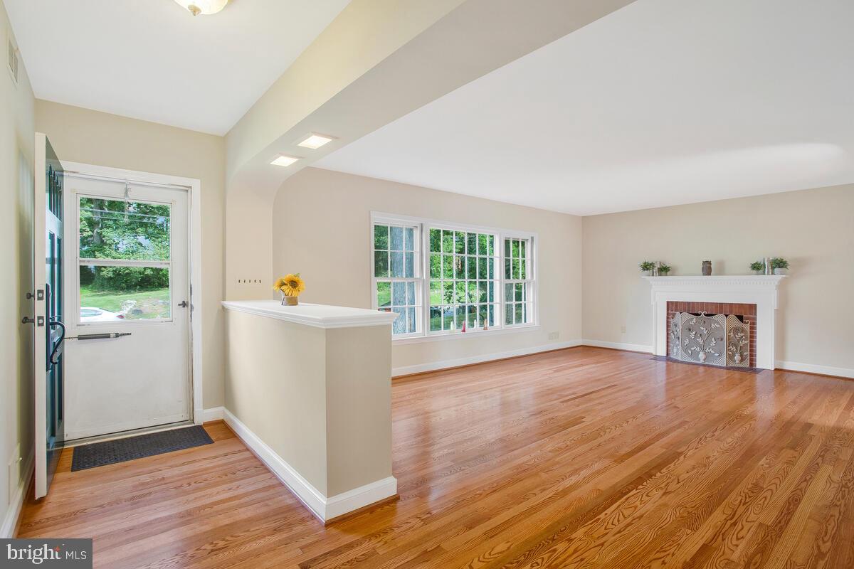 COLLEGE HEIGHTS ESTATES - Residential