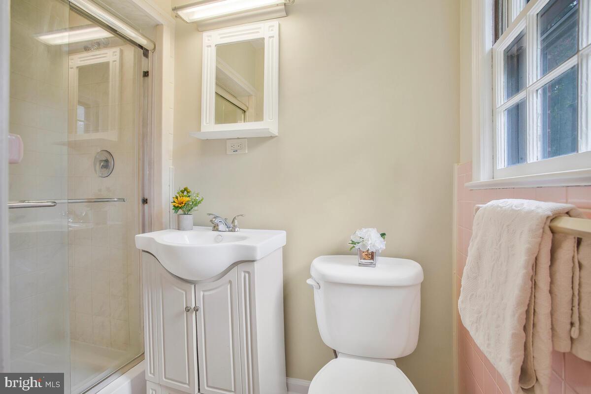 COLLEGE HEIGHTS ESTATES - Residential