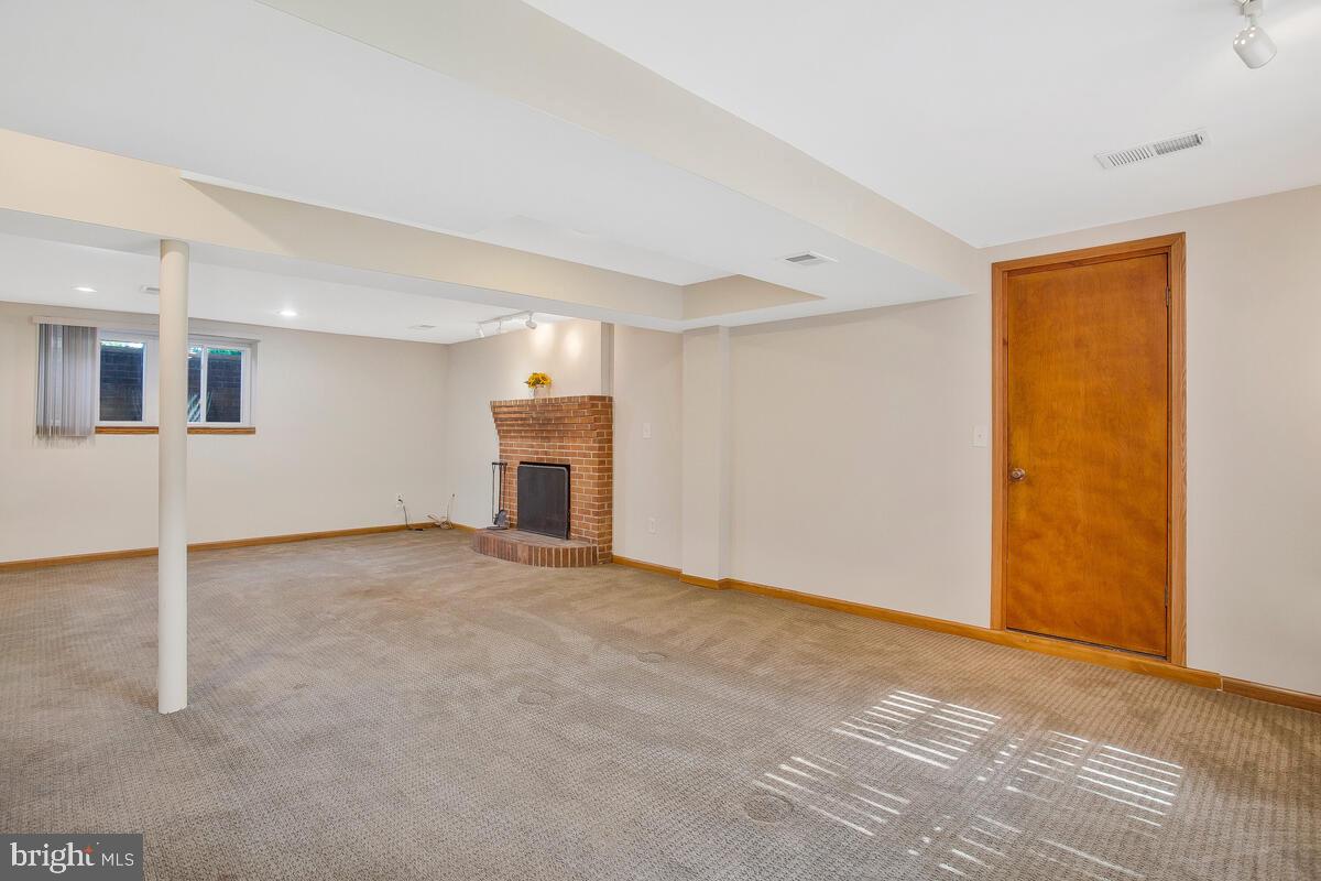 COLLEGE HEIGHTS ESTATES - Residential