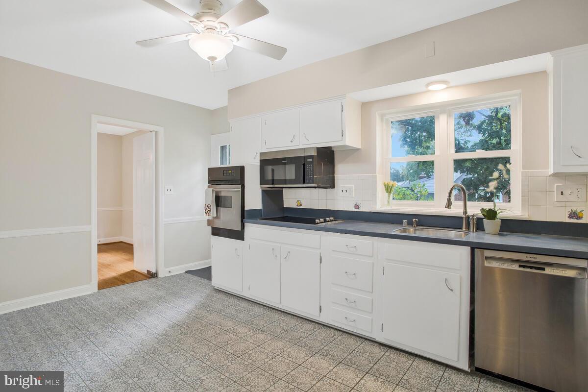 COLLEGE HEIGHTS ESTATES - Residential