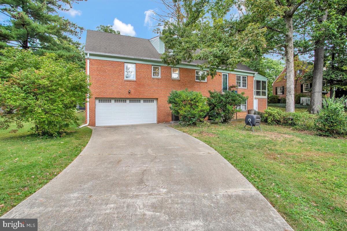 COLLEGE HEIGHTS ESTATES - Residential