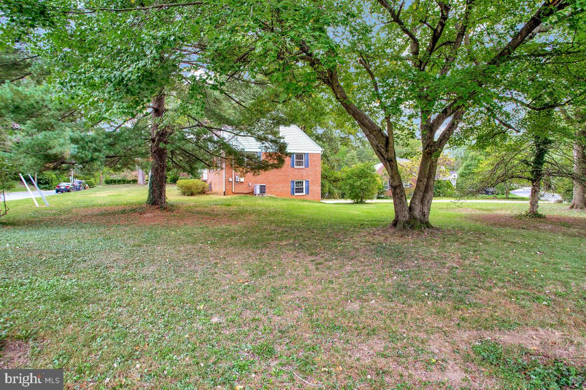 COLLEGE HEIGHTS ESTATES - Residential