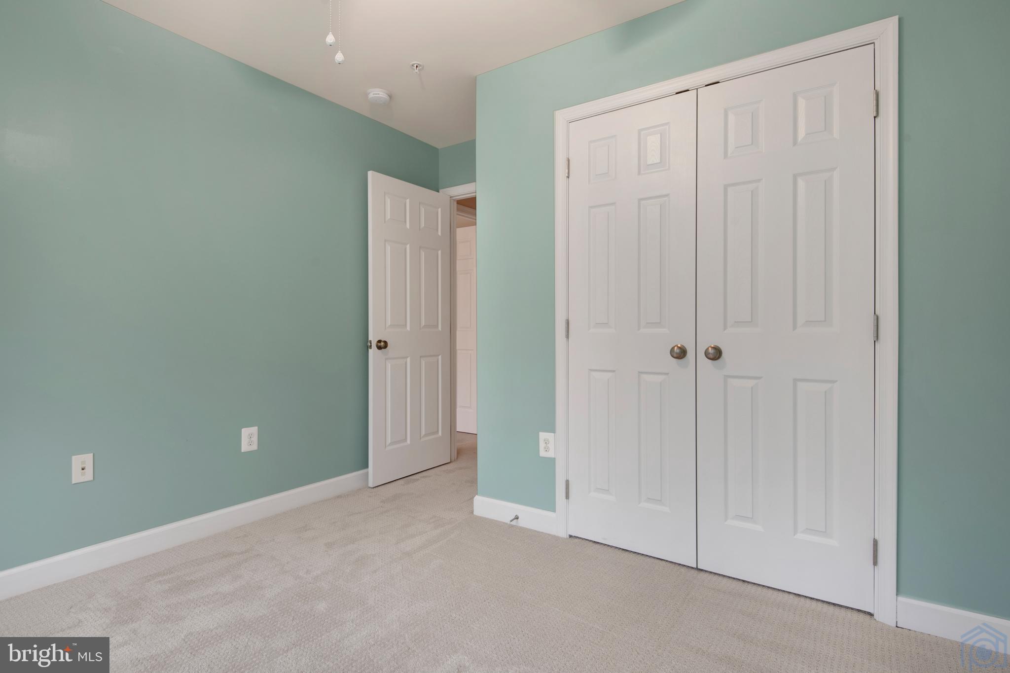 GREENBRIER - Residential