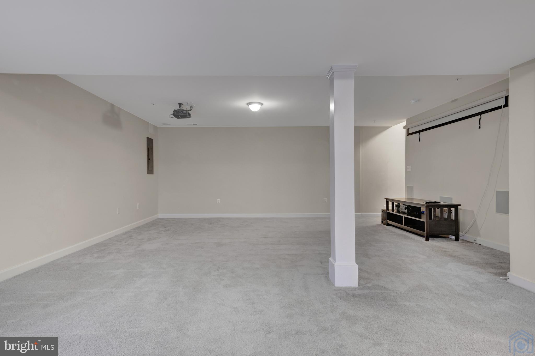 GREENBRIER - Residential