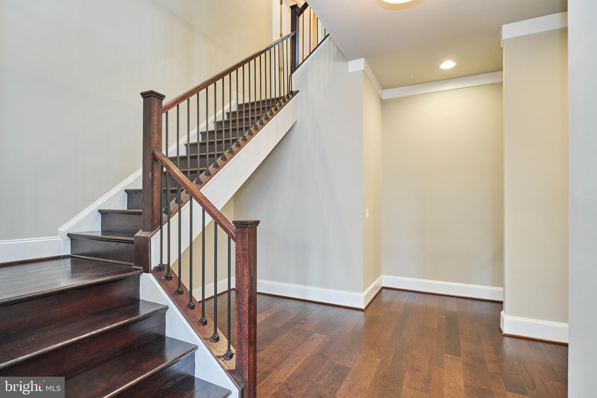 ONE LOUDOUN - Residential Lease