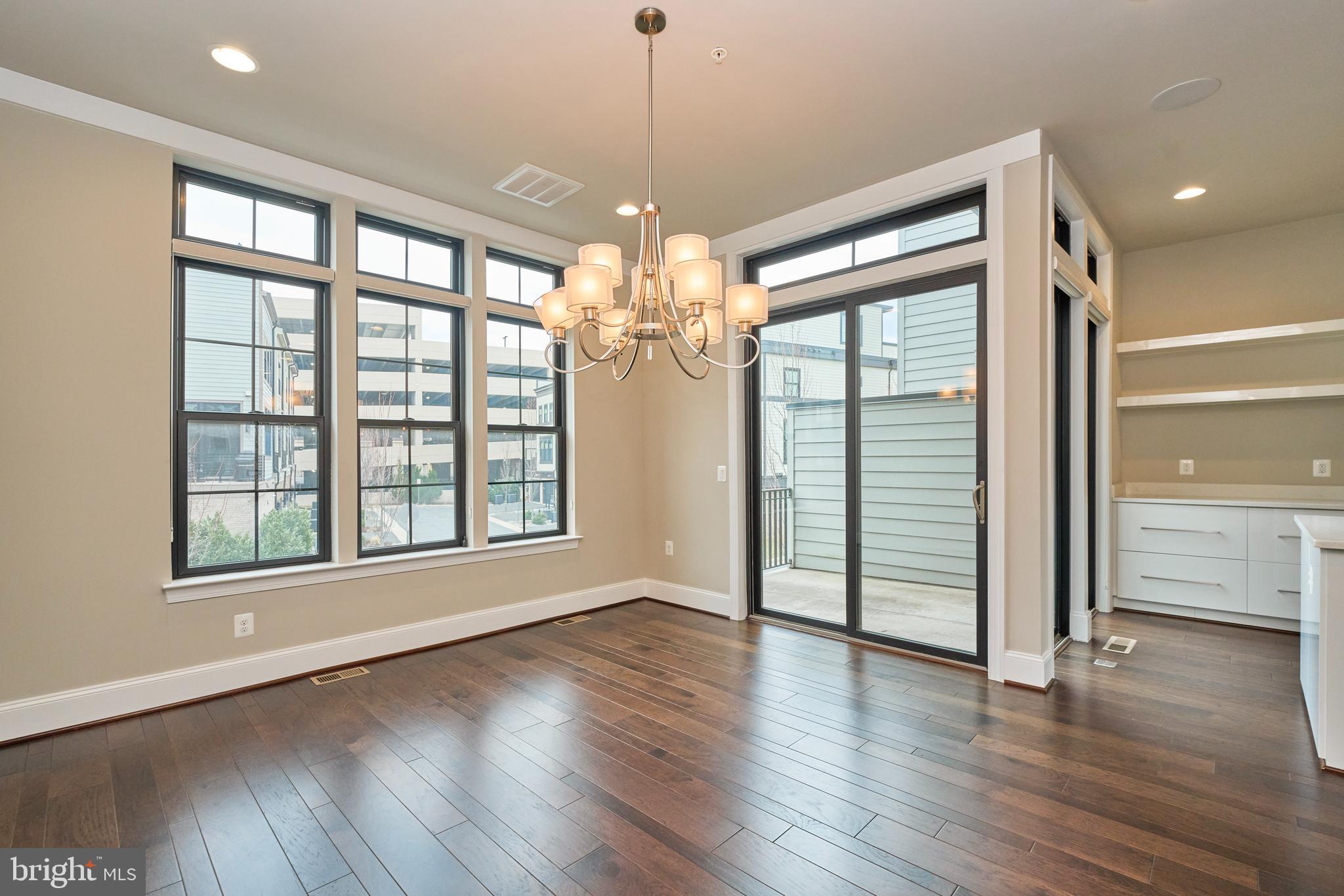 ONE LOUDOUN - Residential Lease