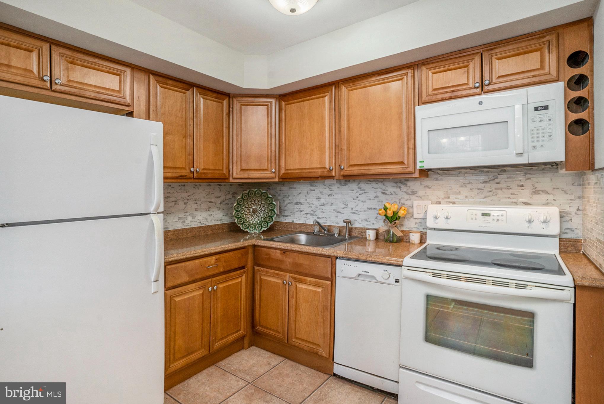 CIDER KNOLL - Residential