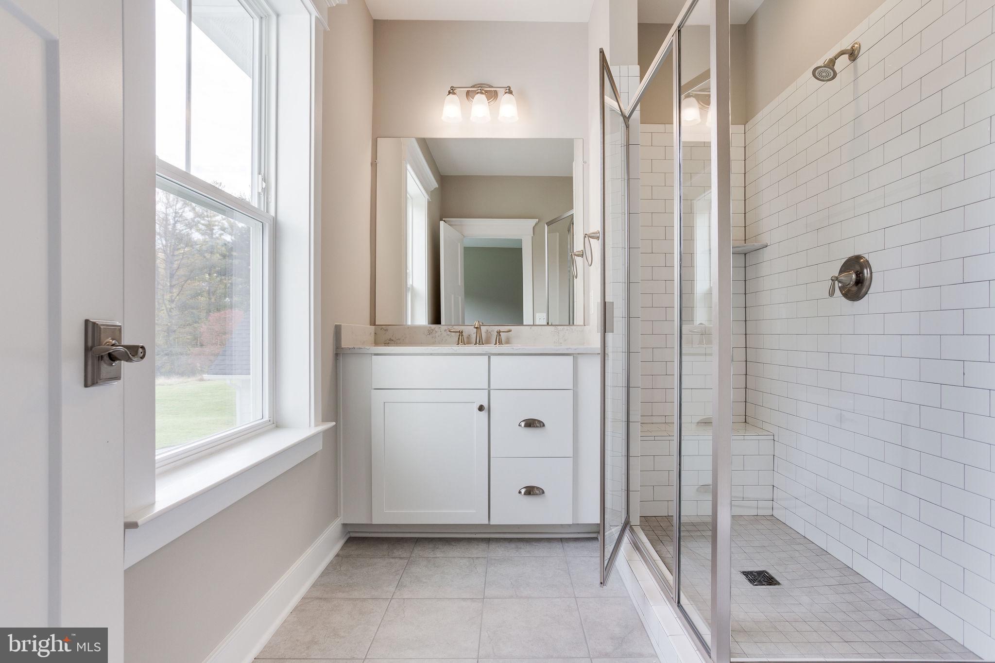 BROYHILL GLEN GARY PARK - Residential