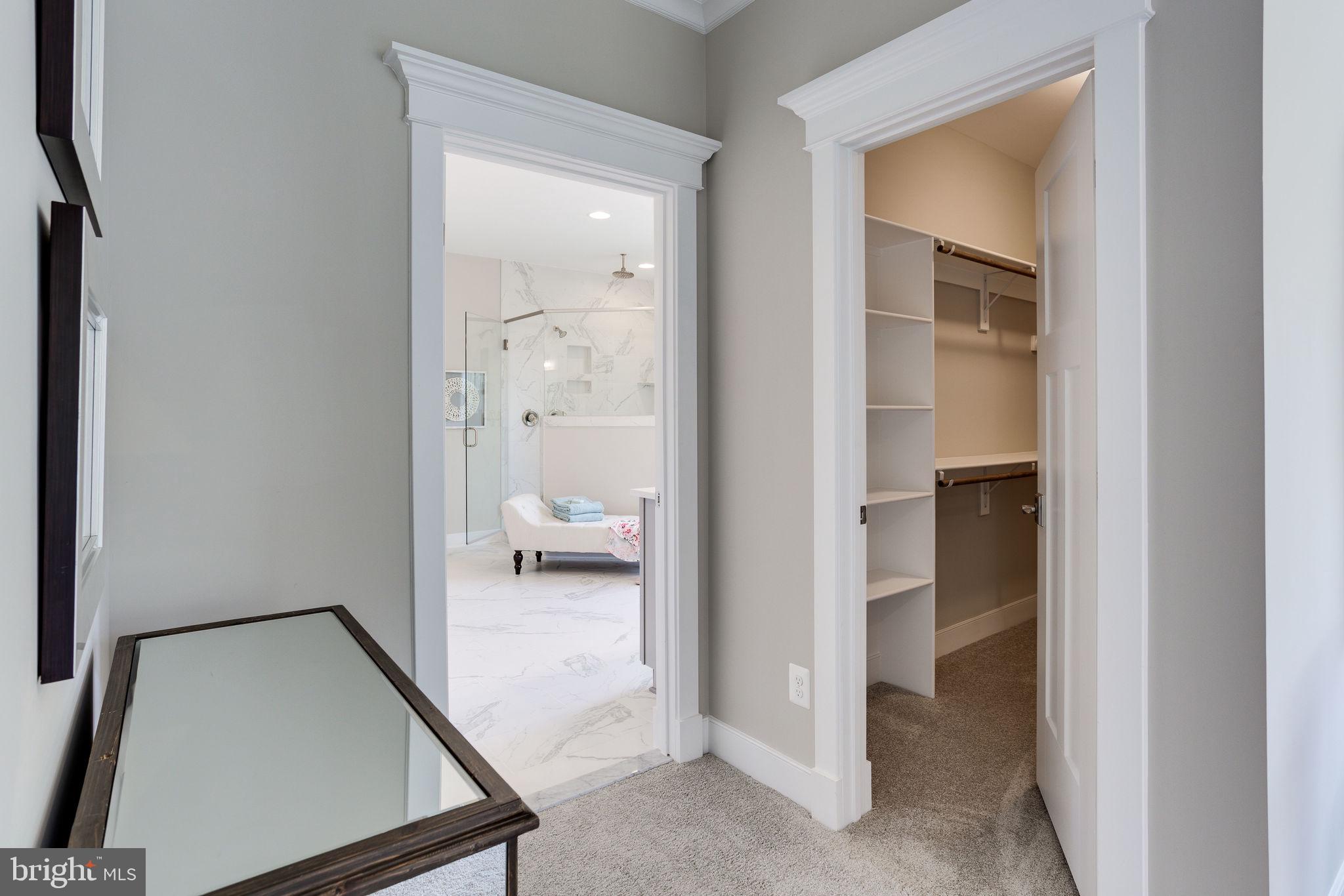 BROYHILL GLEN GARY PARK - Residential