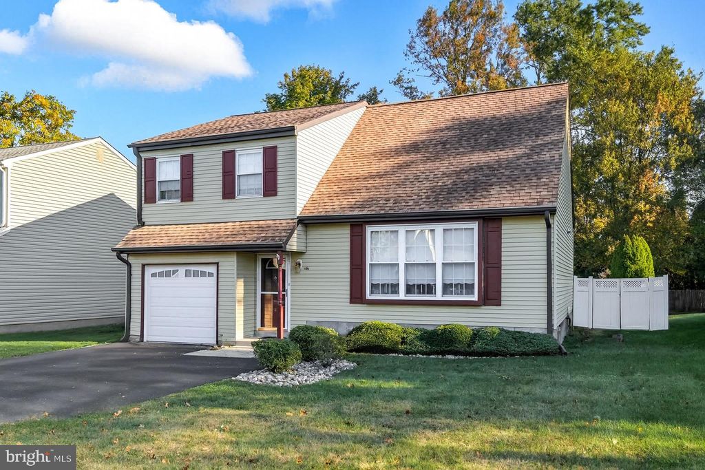 Photo of 6 Pheasant Run, HORSHAM, PA 19044 (MLS # PAMC2159406)