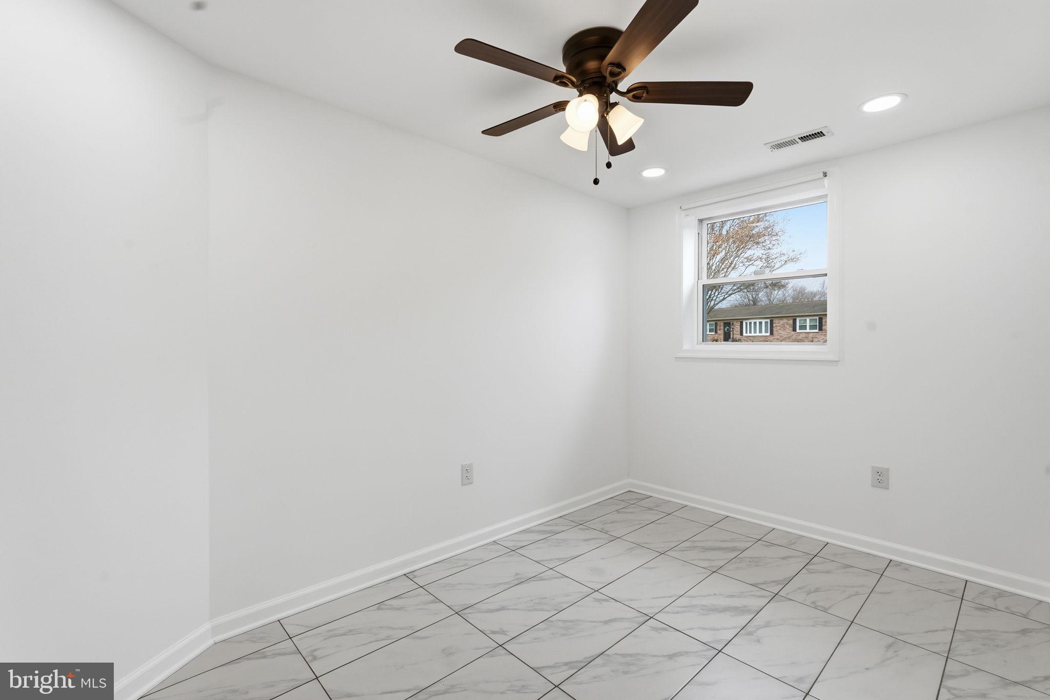 SPRING HAVEN WOODS SUBDIVISION - Residential Lease