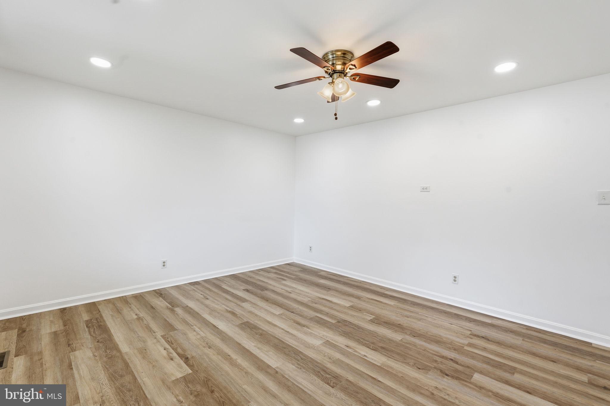 SPRING HAVEN WOODS SUBDIVISION - Residential Lease