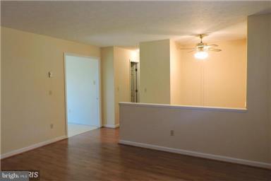 COUNTRY PARK - Residential Lease