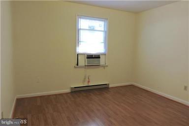 COUNTRY PARK - Residential Lease