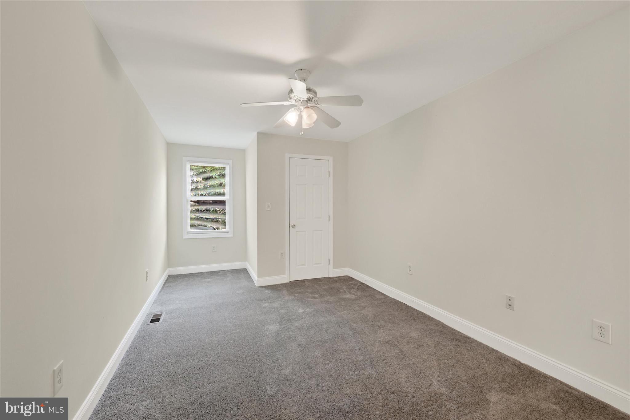 HIGHLANDTOWN - Residential