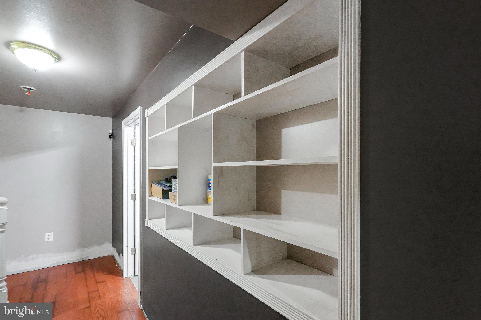 KINGSVIEW - Residential