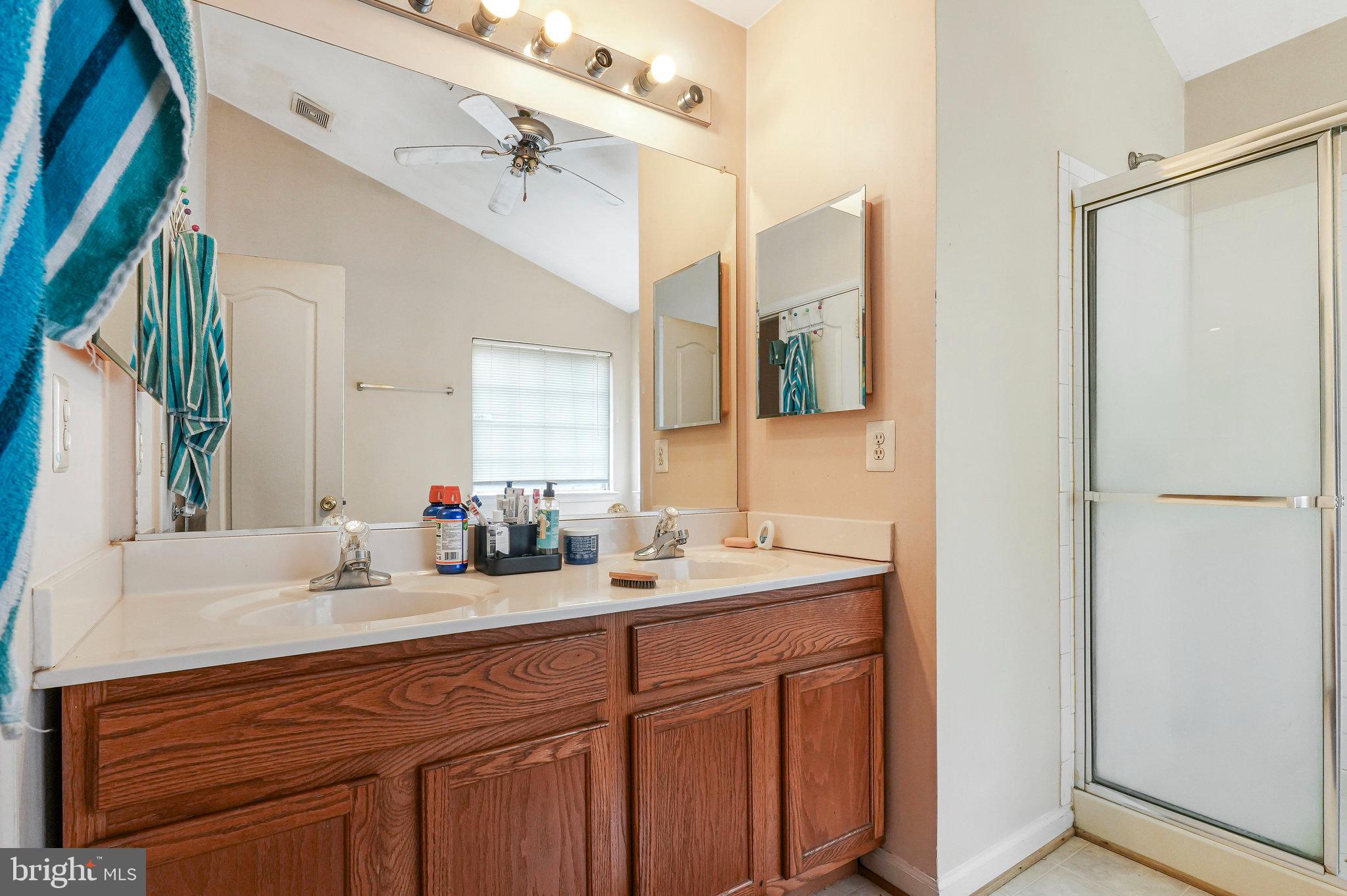 KINGSVIEW - Residential