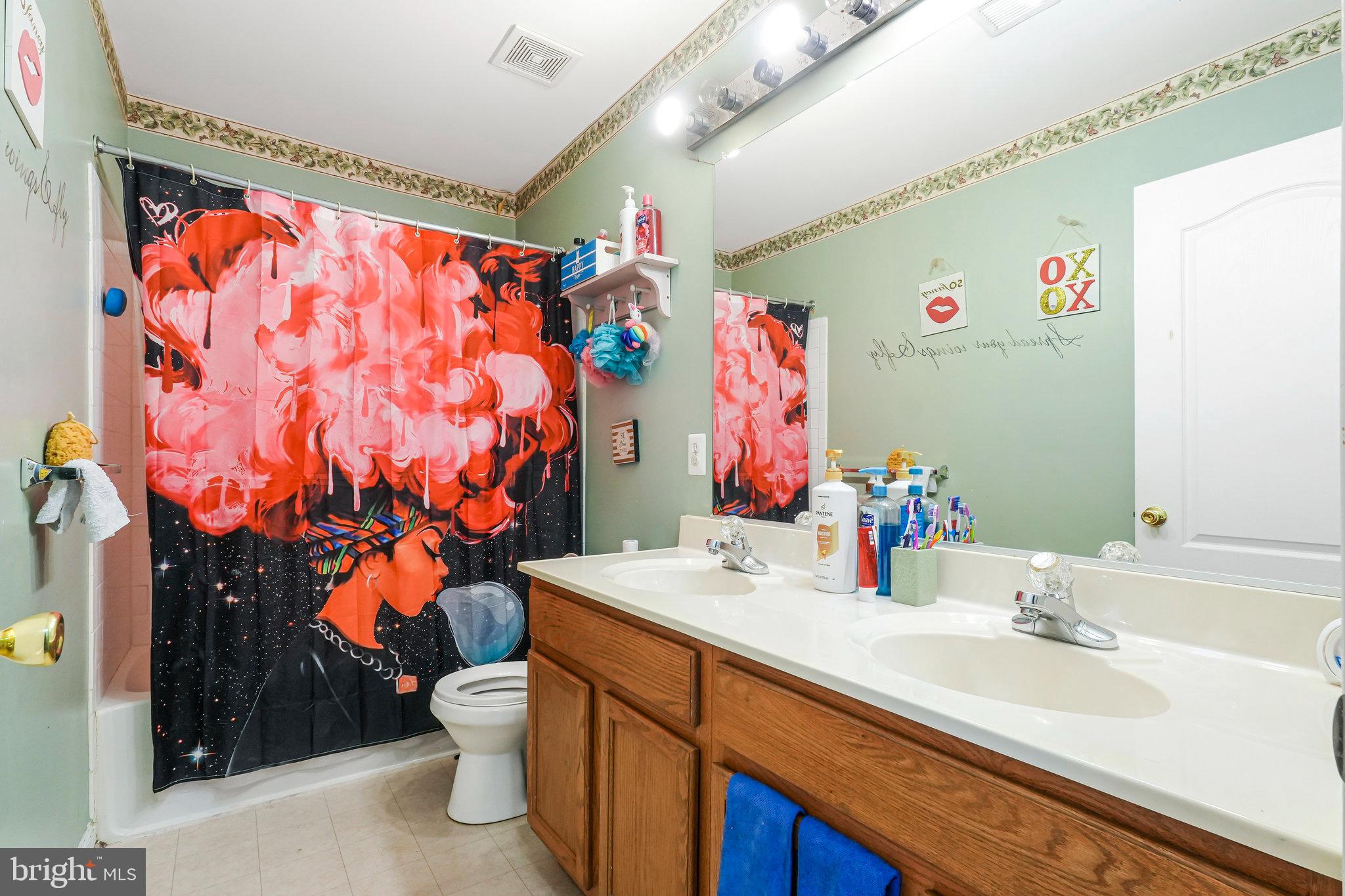 KINGSVIEW - Residential