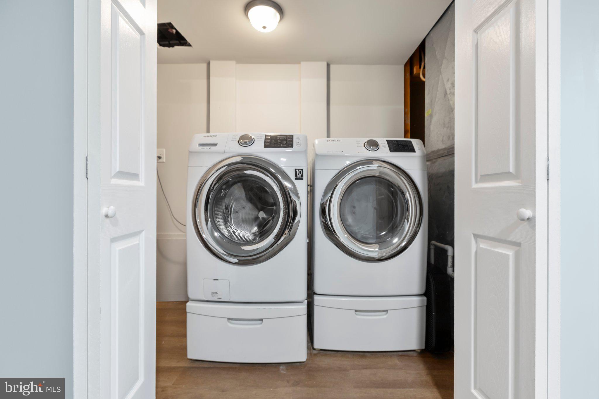 OAK GROVE TERRACE - Residential Lease