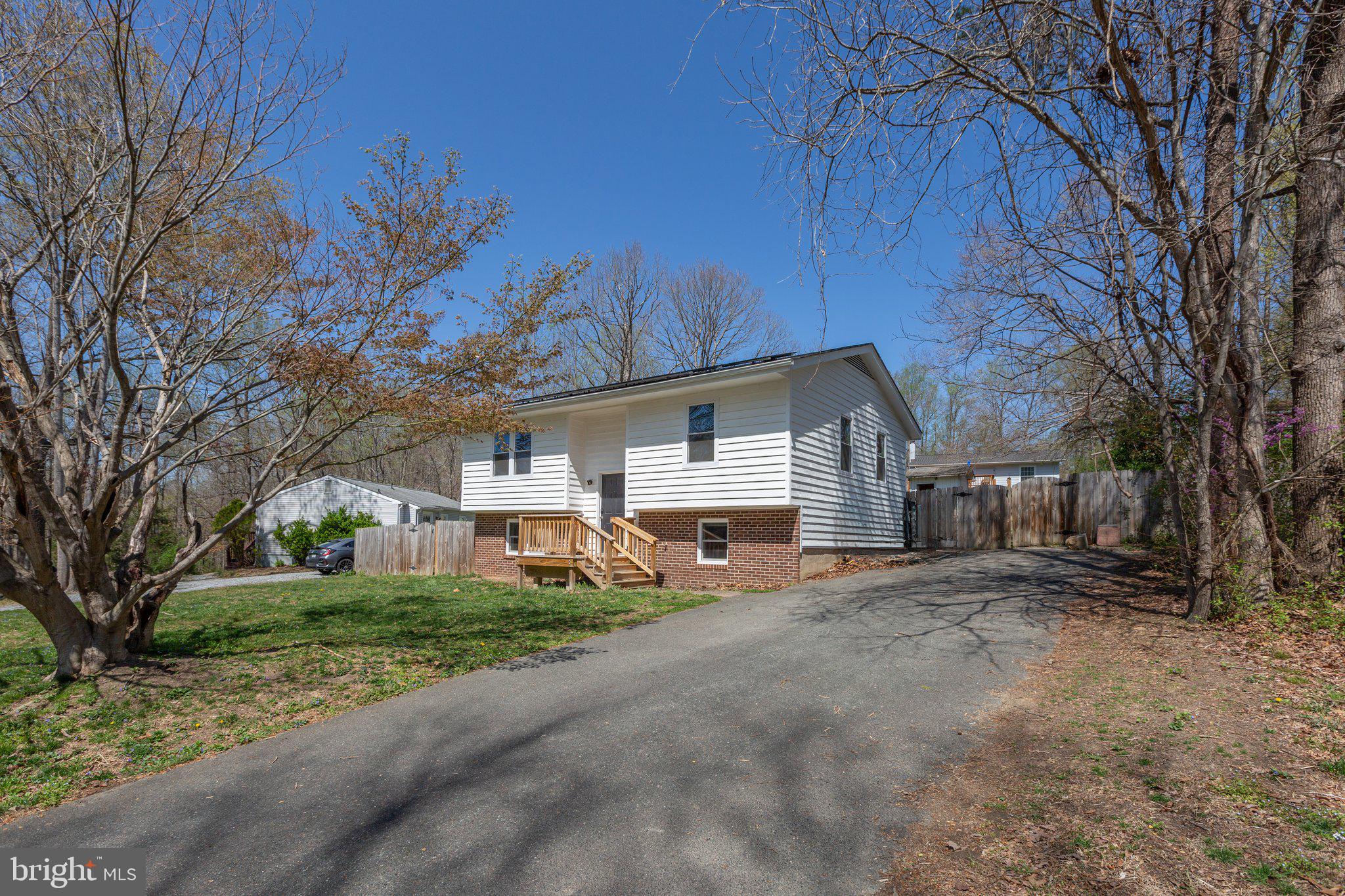 OAK GROVE TERRACE - Residential Lease