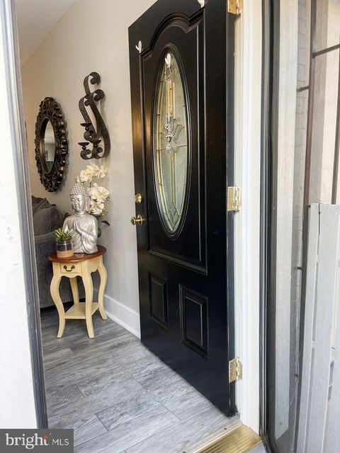 Townhouse For Sale - 1802 E Russell Street<br/> PHILADELPHIA, PA 19134