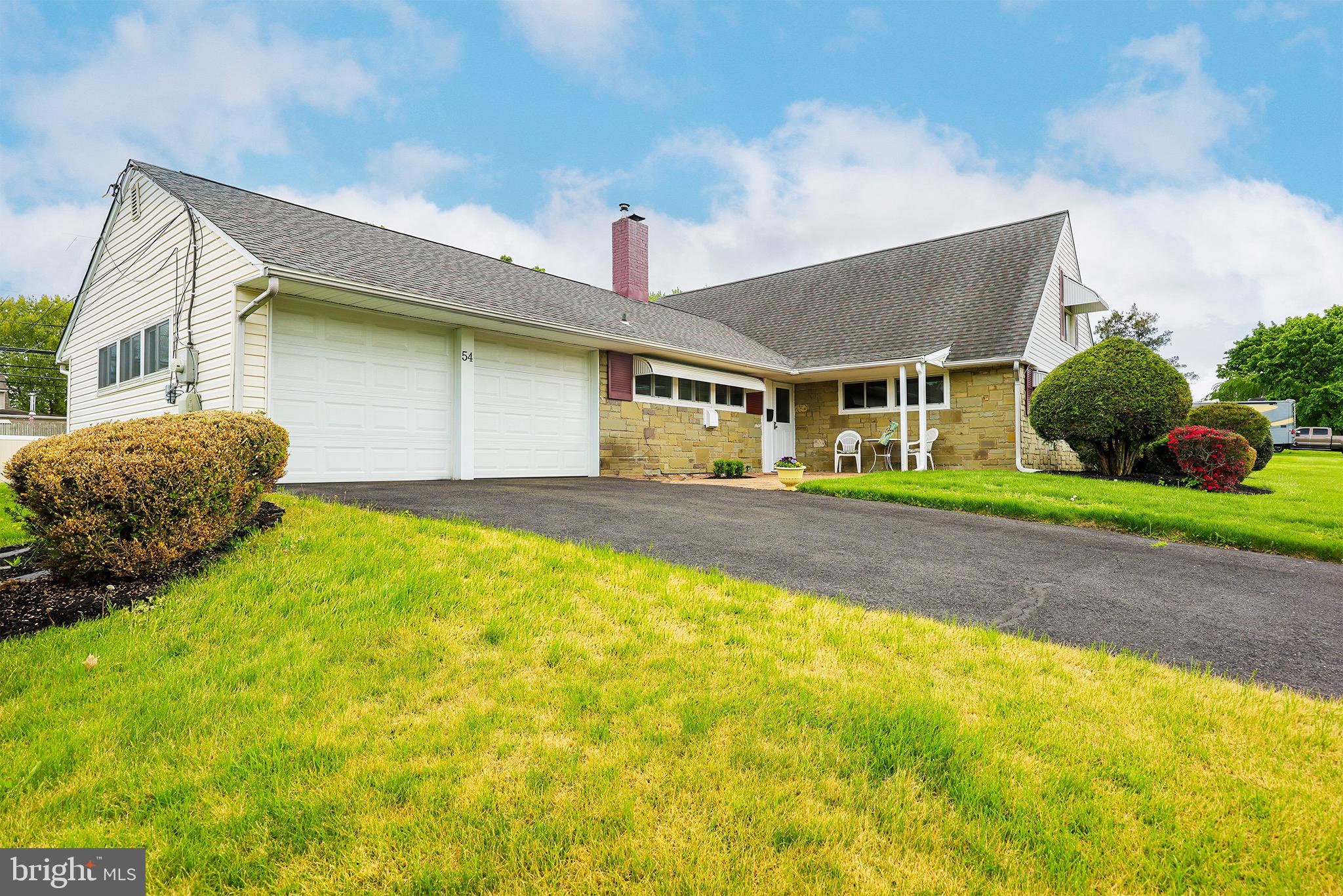 54 RED BERRY ROAD