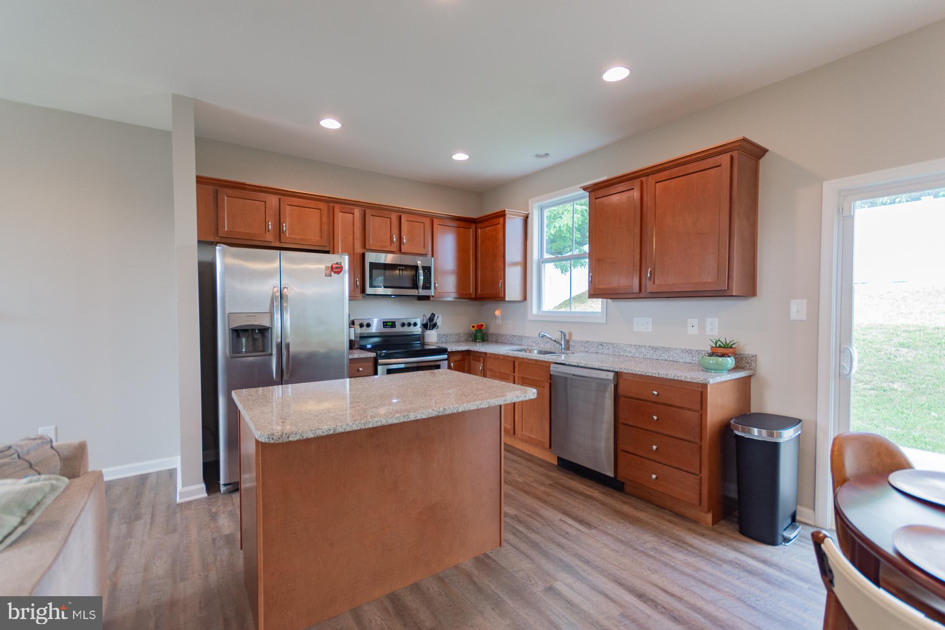 PRINCETON SHOALS - Residential