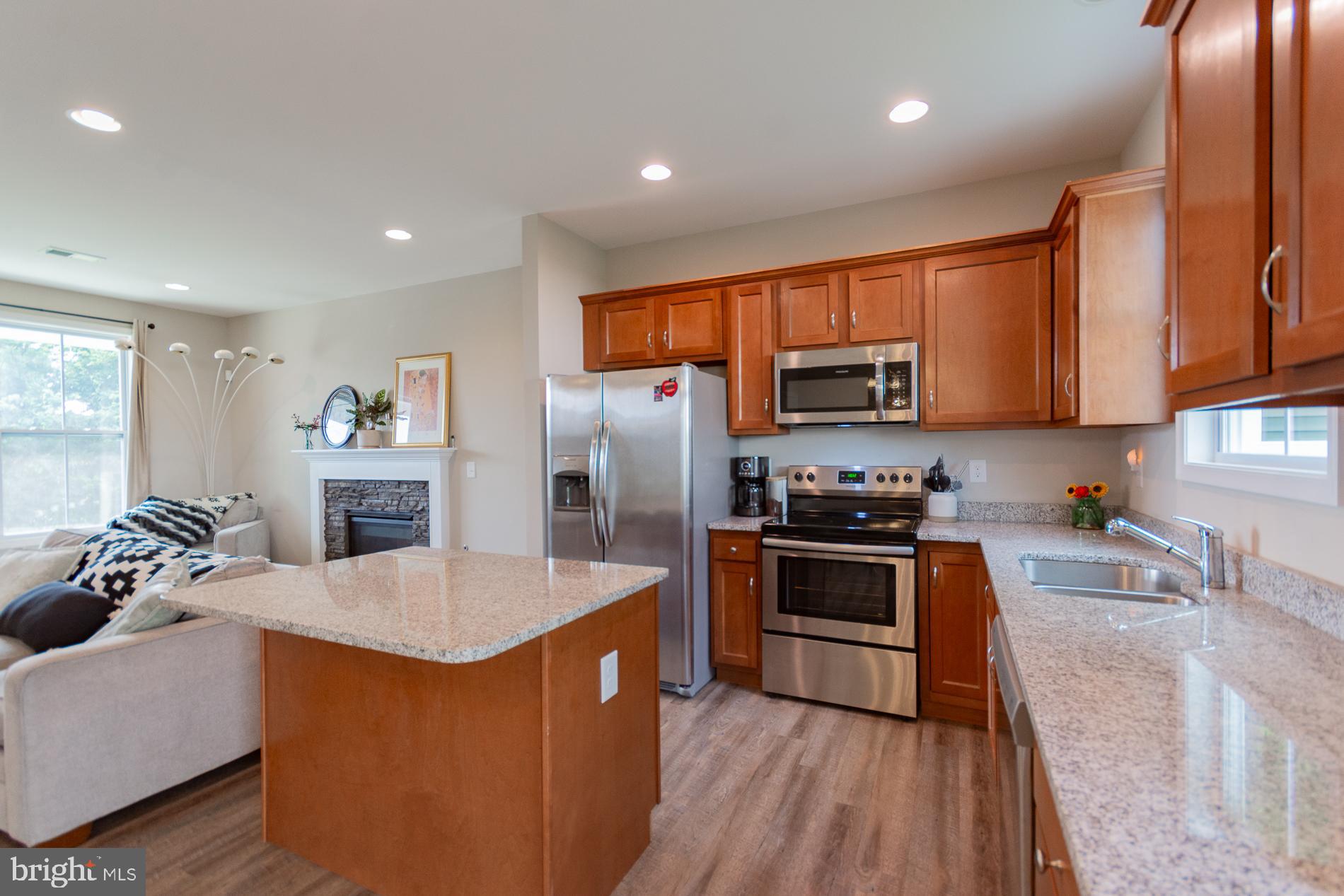 PRINCETON SHOALS - Residential