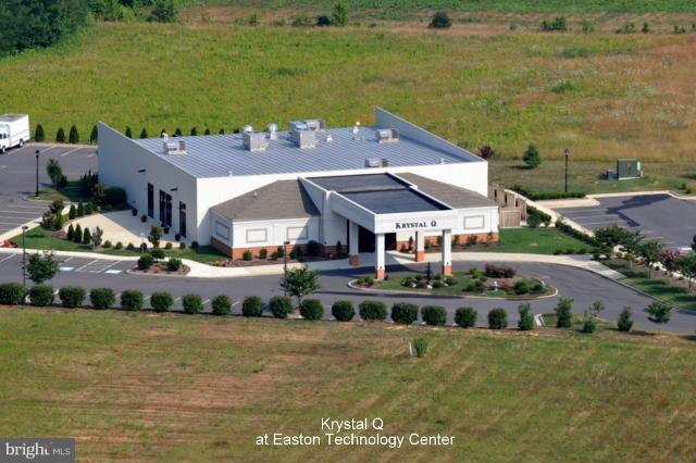 NR EASTON - Commercial Lease