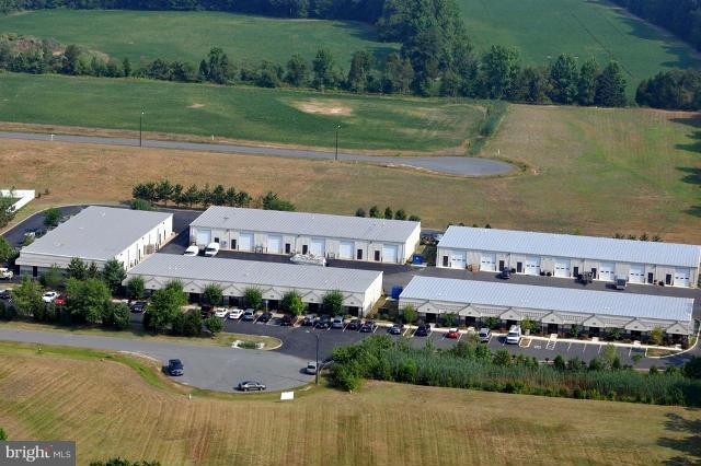 NR EASTON - Commercial Lease