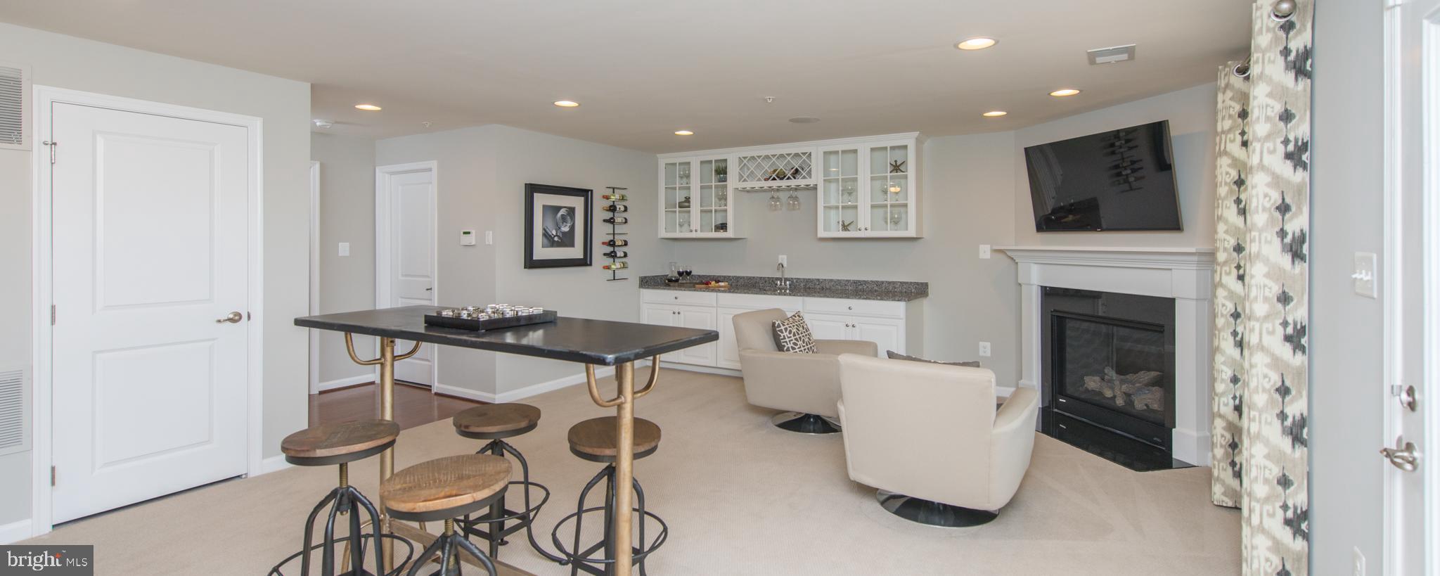 SIGNATURE CLUB - Residential