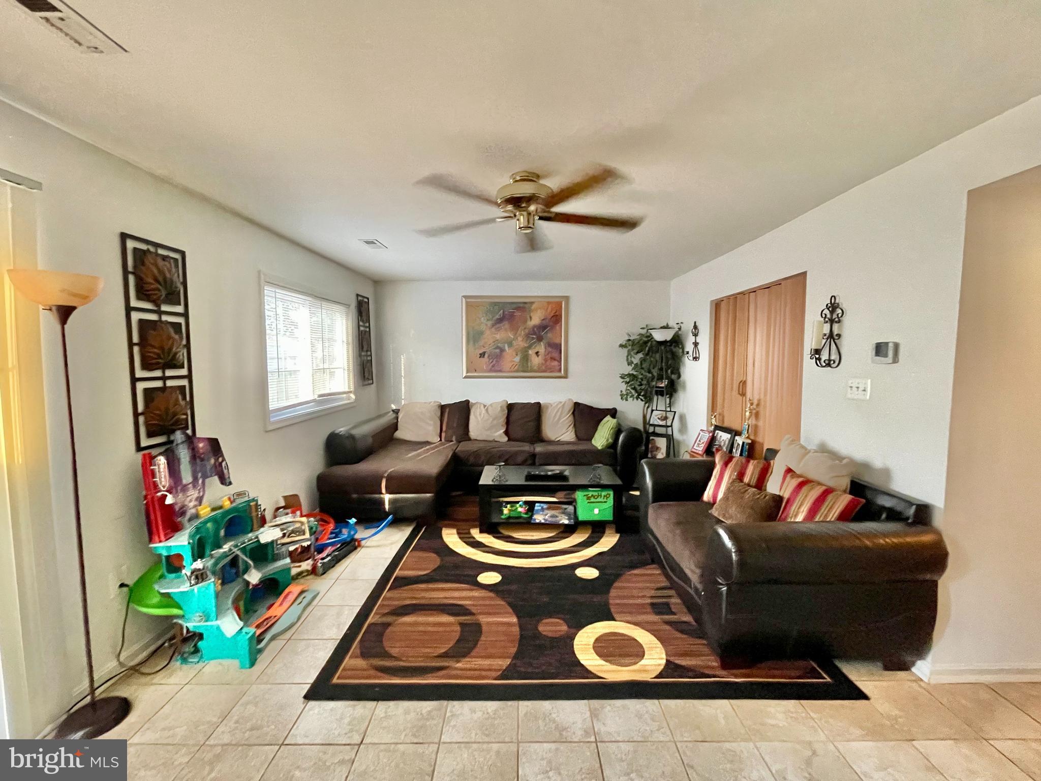 POINT OF WOODS - Residential