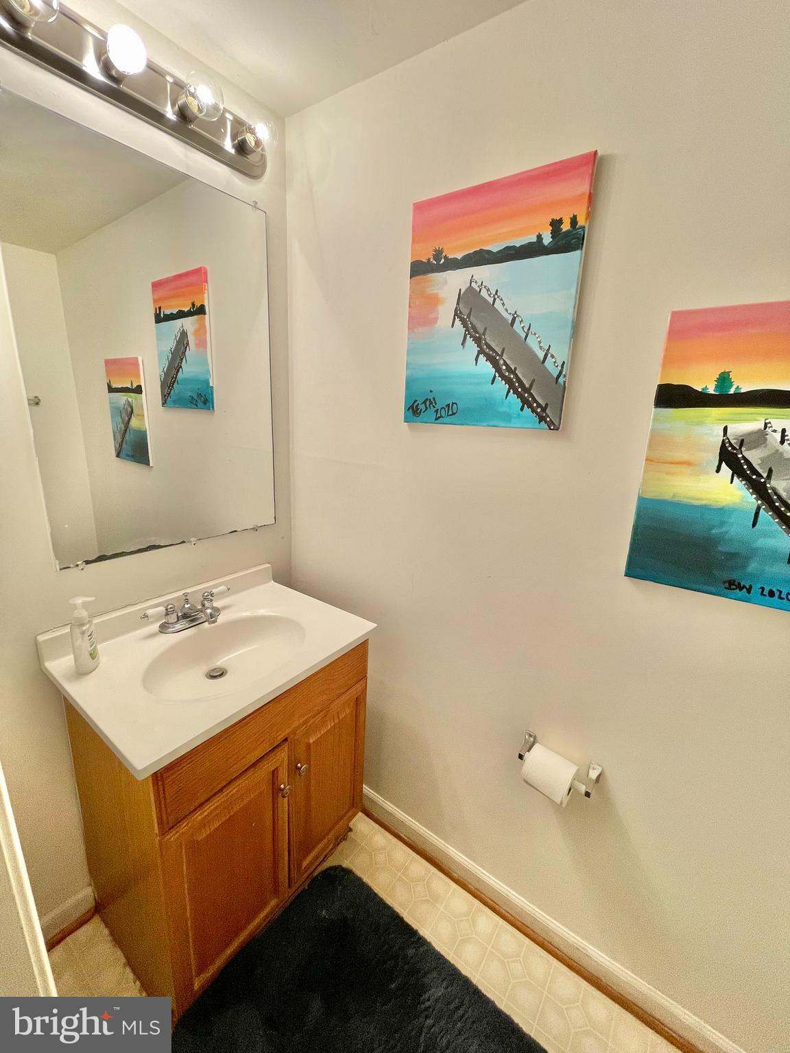 POINT OF WOODS - Residential