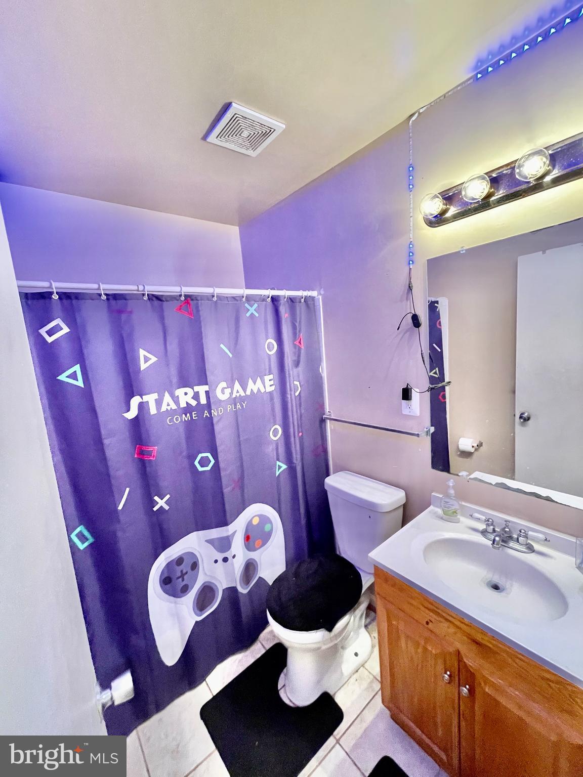 POINT OF WOODS - Residential