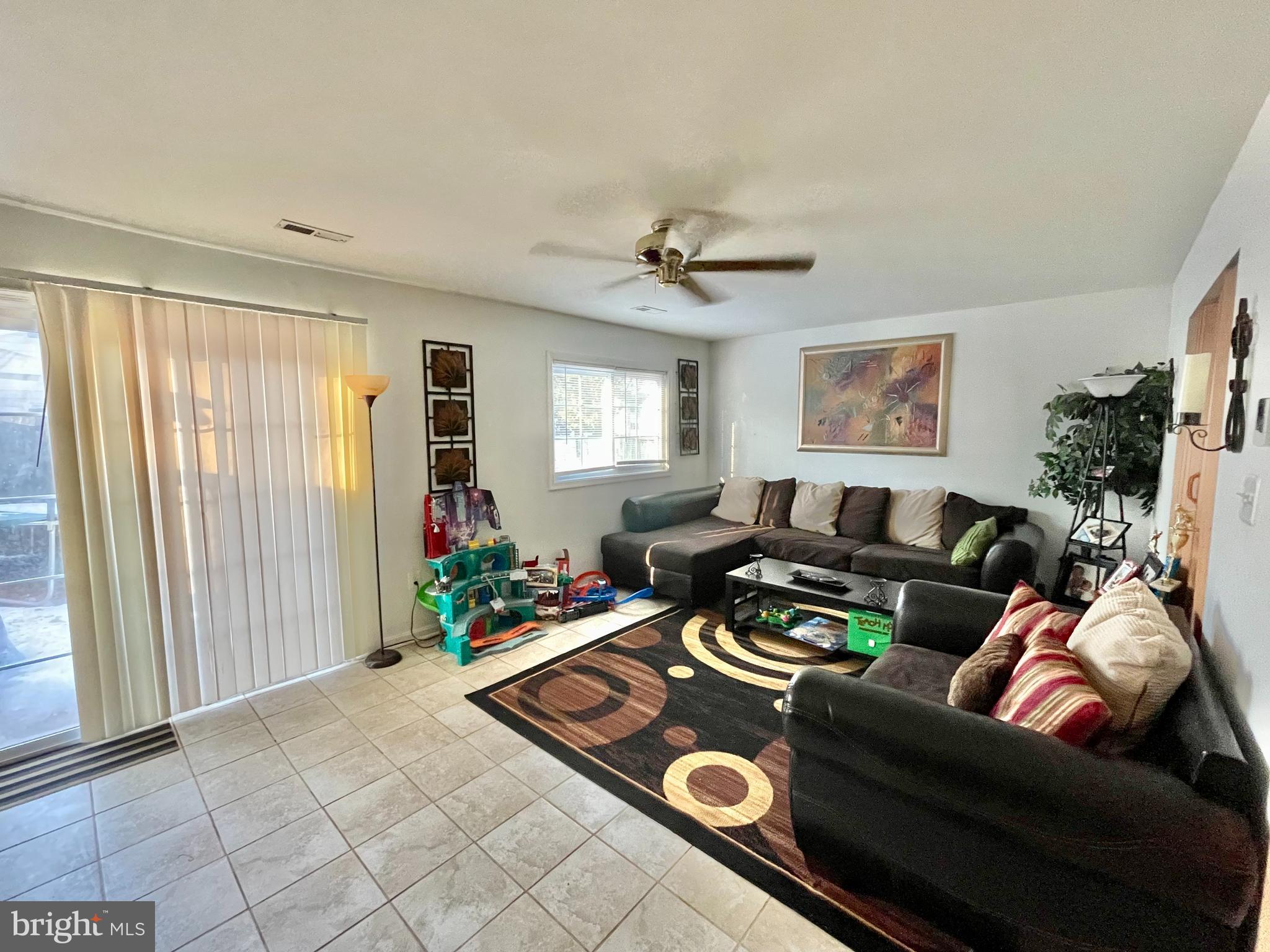 POINT OF WOODS - Residential