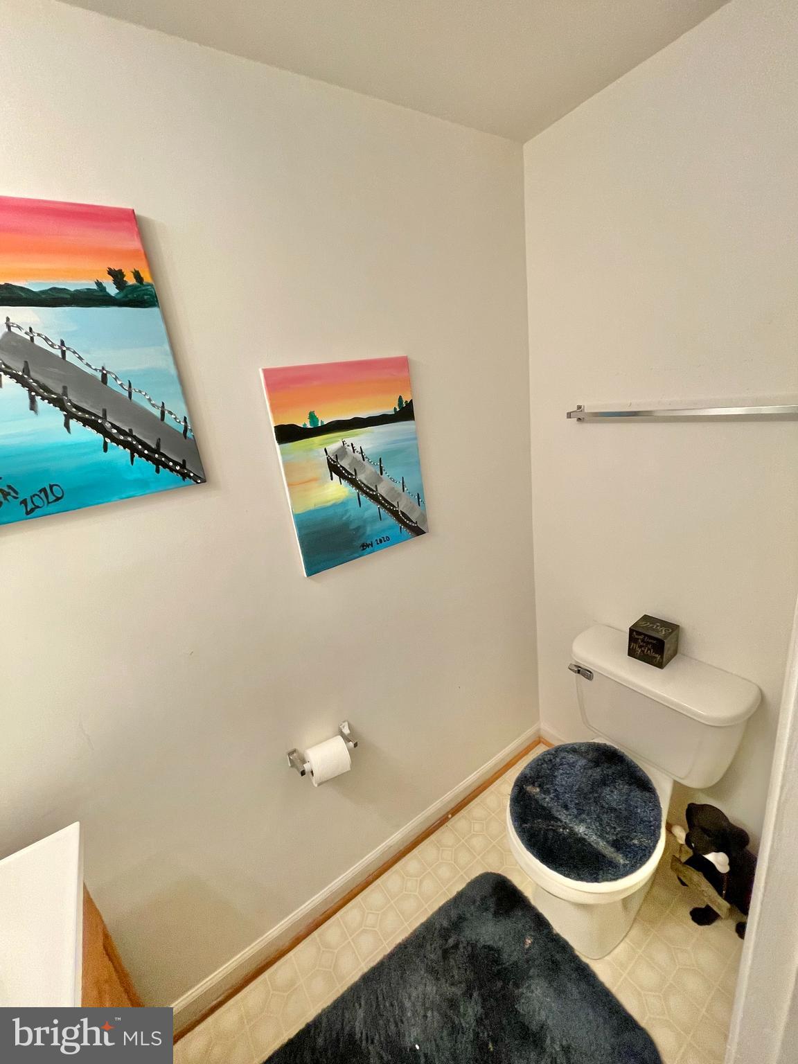 POINT OF WOODS - Residential