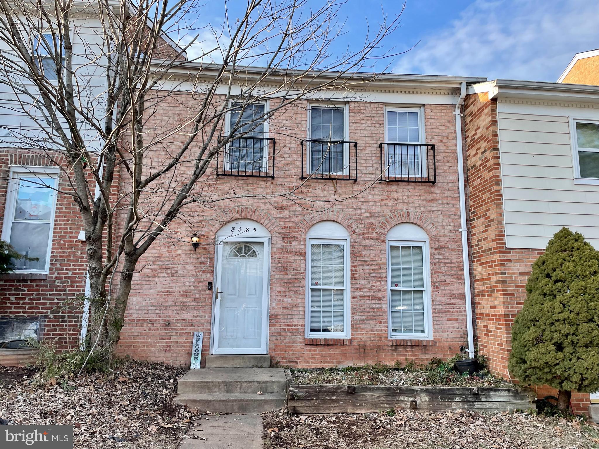 POINT OF WOODS - Residential