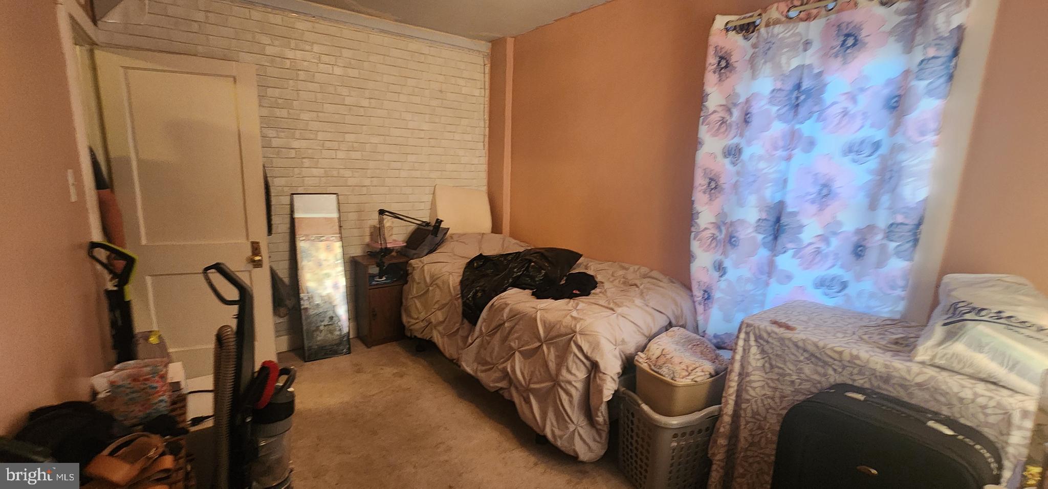 HAMPDEN HEIGHTS - Residential