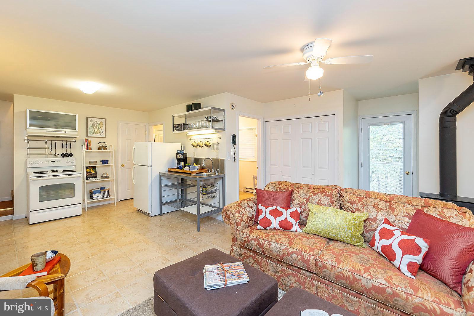 THE CROSSING AT GREAT CACAPON - Residential