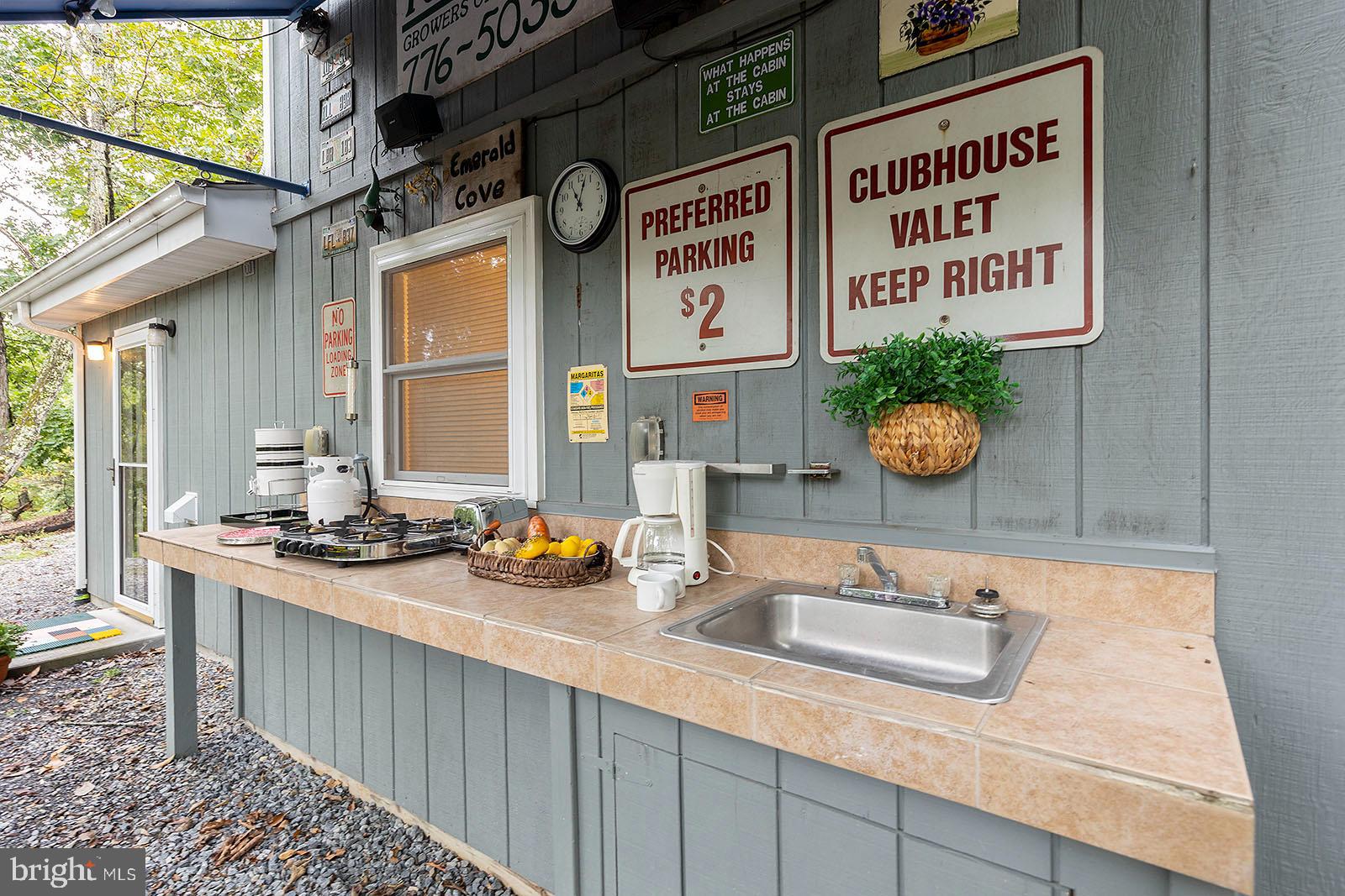 THE CROSSING AT GREAT CACAPON - Residential